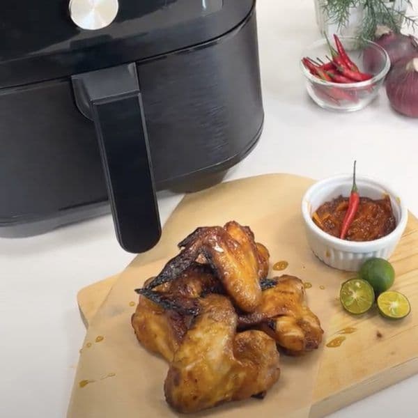 Hawker Center Air Fried BBQ Wings Image
