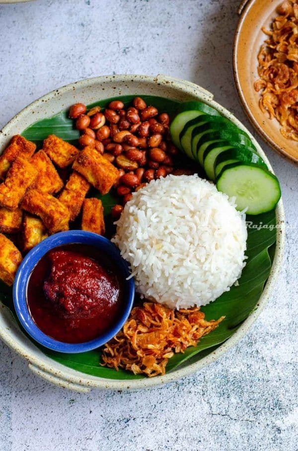 Tomato Blues' Vegan Nasi Lemak Image